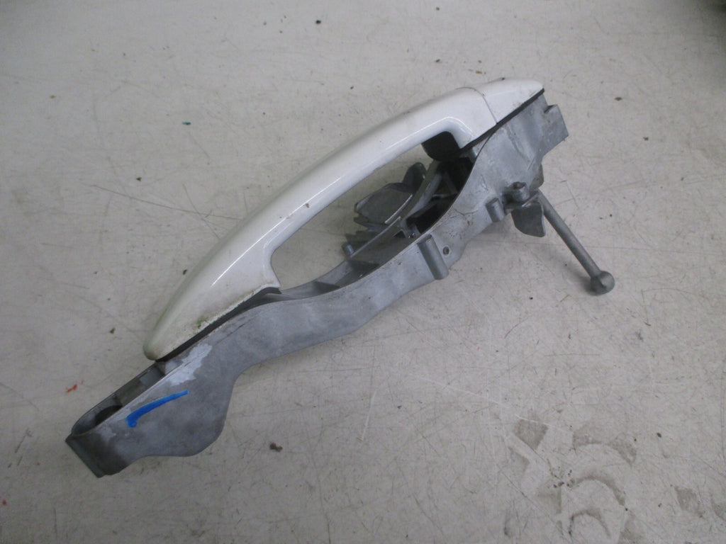 PEUGEOT 208 2018 OSF DRIVER SIDE FRONT EXTERIOR DOOR HANDLE BIANCA WHITE EWP