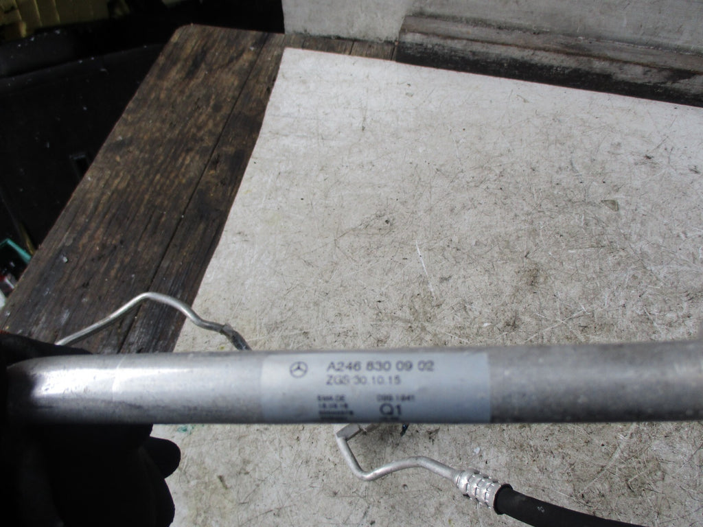 MERCEDES A CLASS 2016 1.5 DIESEL W176 AIR CON PIPE HOSE  A2468300902
