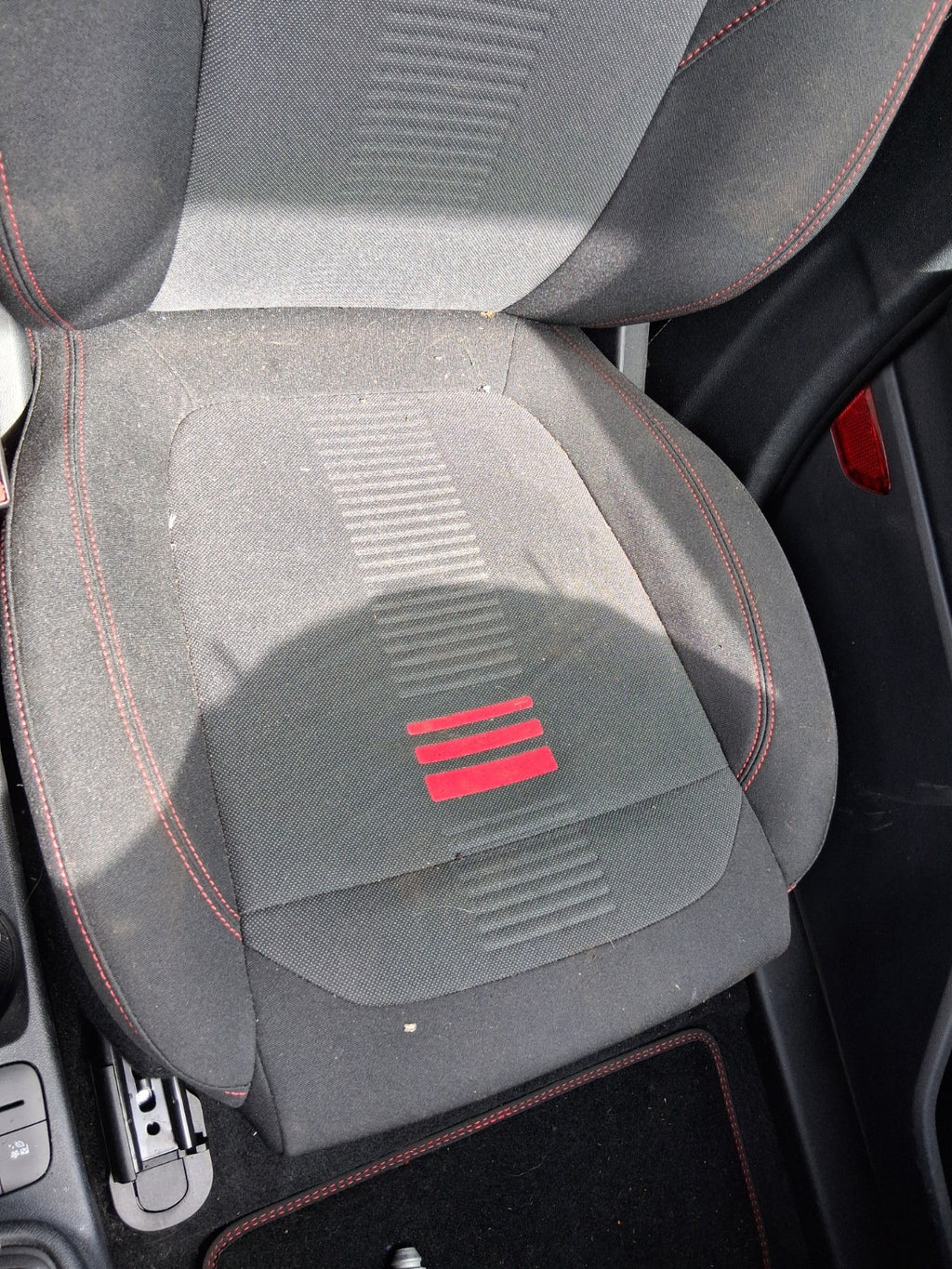 2023 FORD FIESTA MK8 NSF PASSENGER SIDE FRONT LEFT COMPLETE FABRIC SEAT