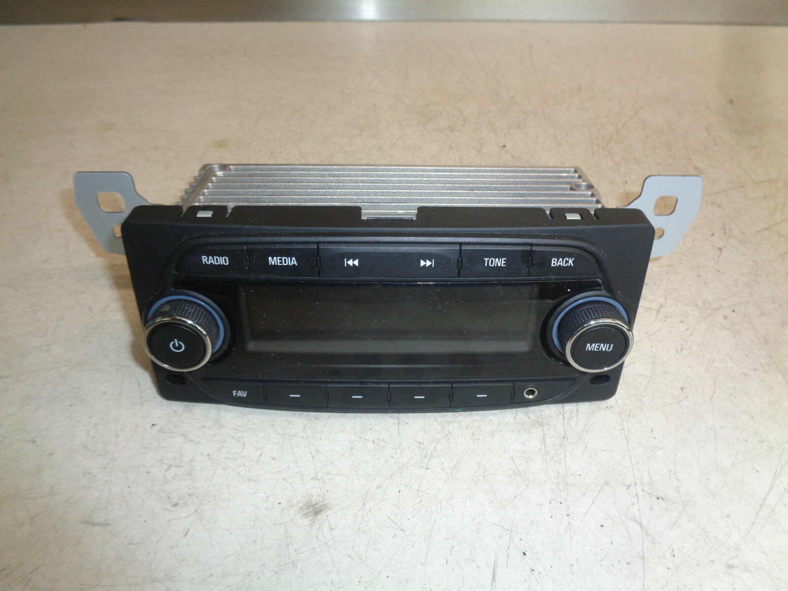 VAUXHALL VIVA 2017 RADIO CD PLAYER STEREO HEAD UNIT 42396657