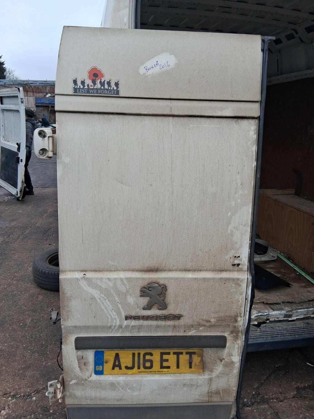 2016 PEUGEOT BOXER MK3 NSR PASSENGER SIDE REAR LEFT COMPLETE DOOR WHITE
