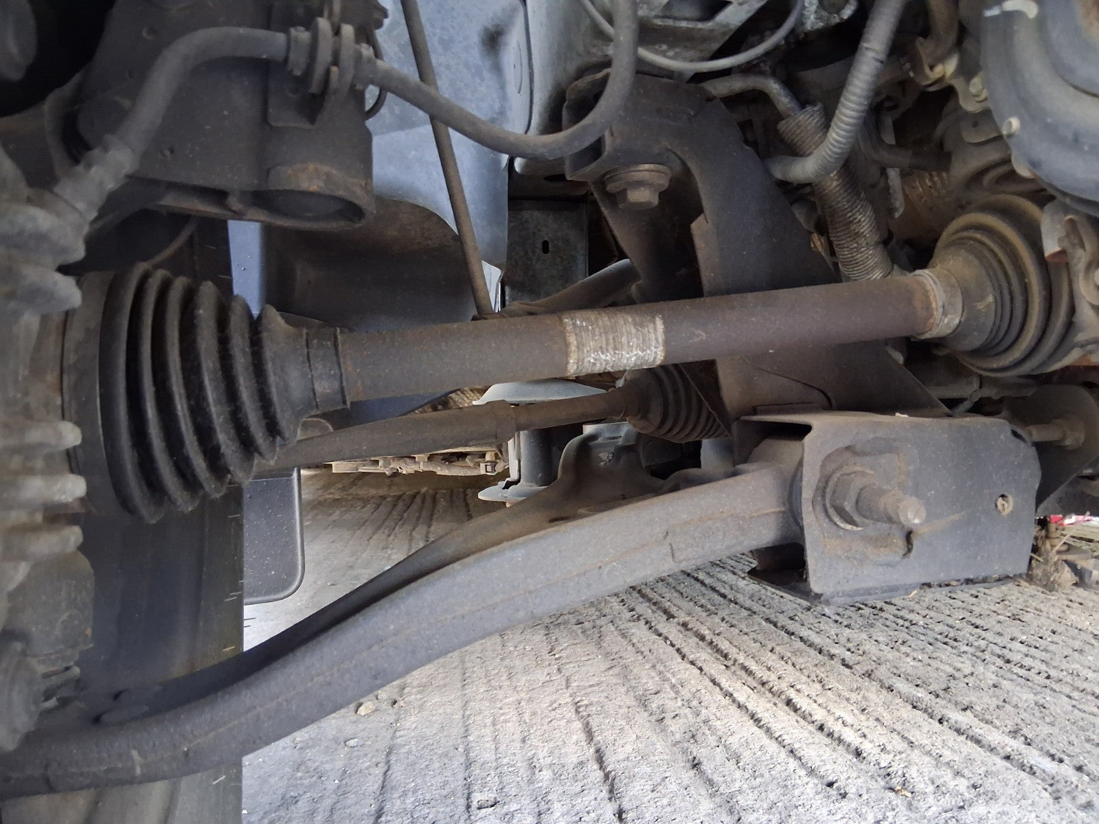 2024 RENAULT MASTER MK3 2.3 DIESEL MANUAL OSF DRIVER SIDE FRONT DRIVESHAFT