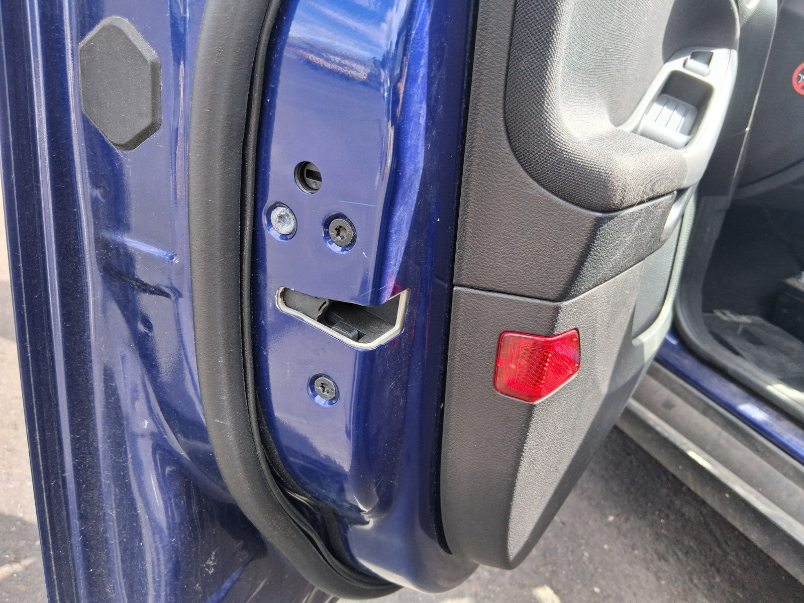 2015 FORD FOCUS MK3 HATCHBACK NSF PASSENGER SIDE FRONT DOOR LOCK MECHANISM