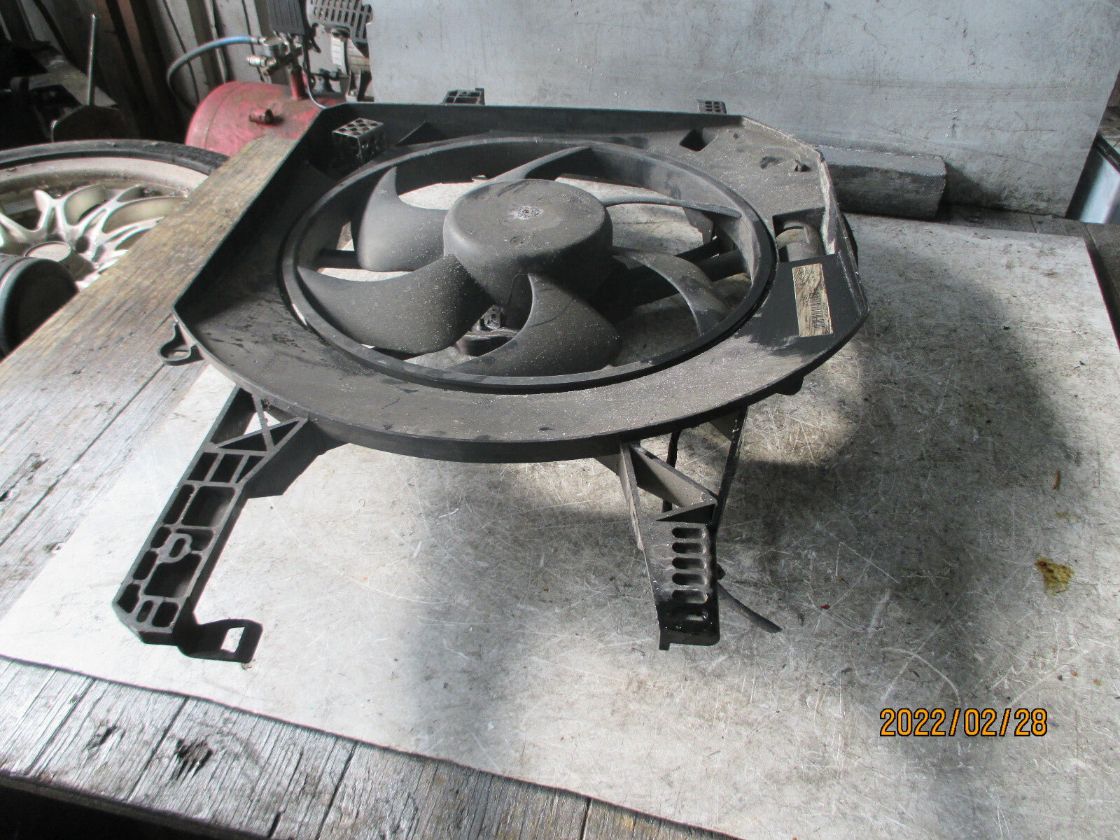 VAUXHALL VIVARO 2011 RADIATOR COOLING FAN 8200817125