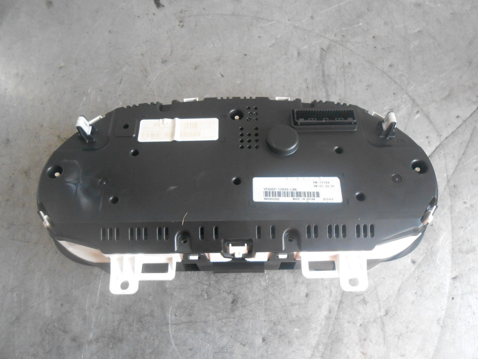NISSAN QASHQAI J10 (MK1) 1.6 HR16DE CLOCK SPEEDO INSTRUMENT CLUSTER 24810 BR50D