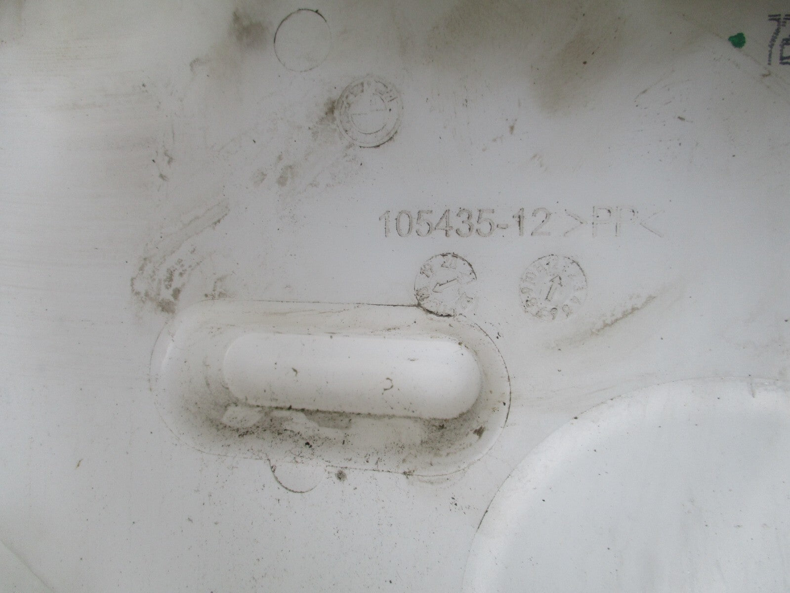 BMW 3200 WASHER BOTTLE 105435-12