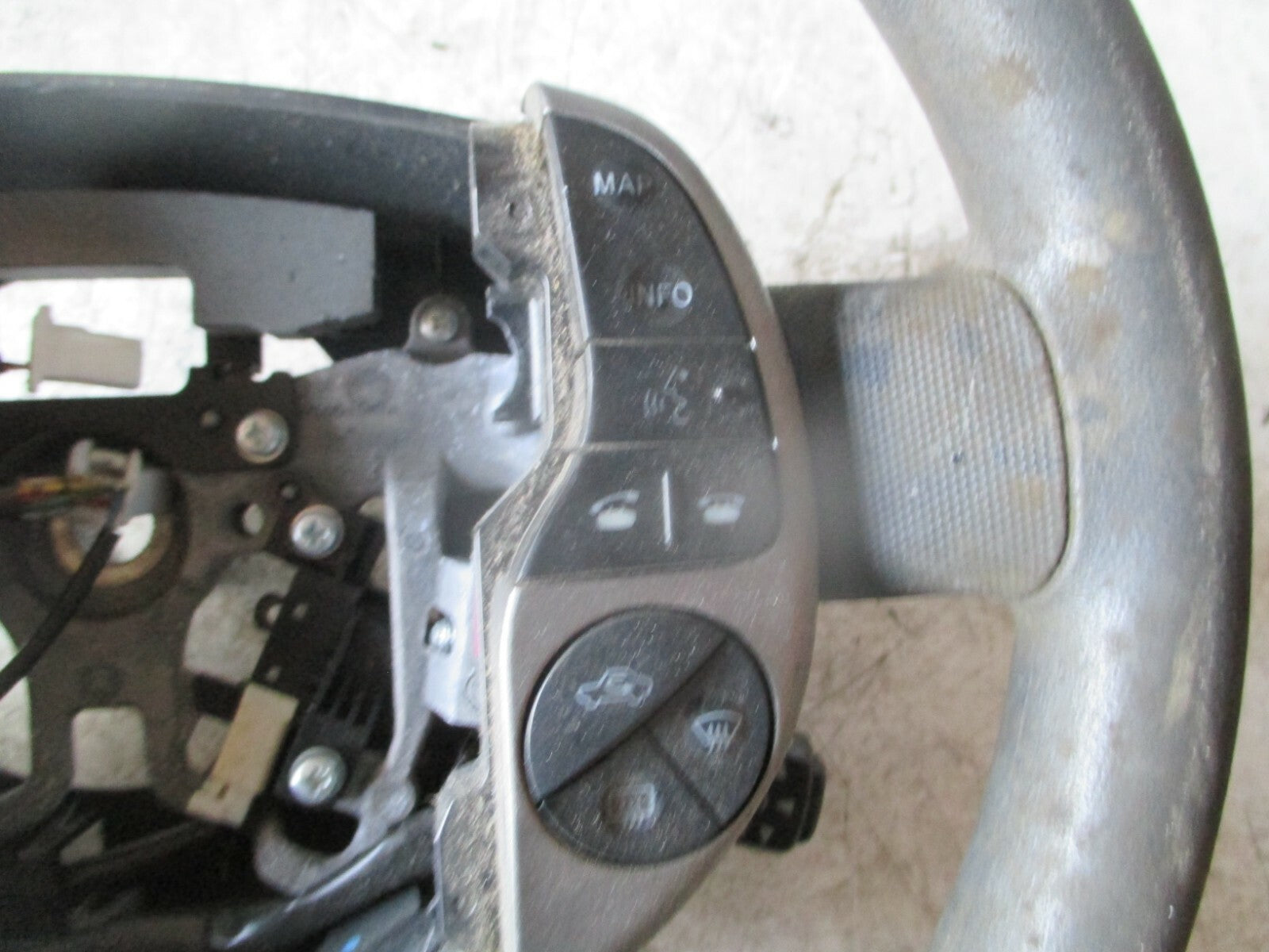 TOYOTA PRIUS 2005 XW20 MULTIFUNCTION STEERING WHEEL
