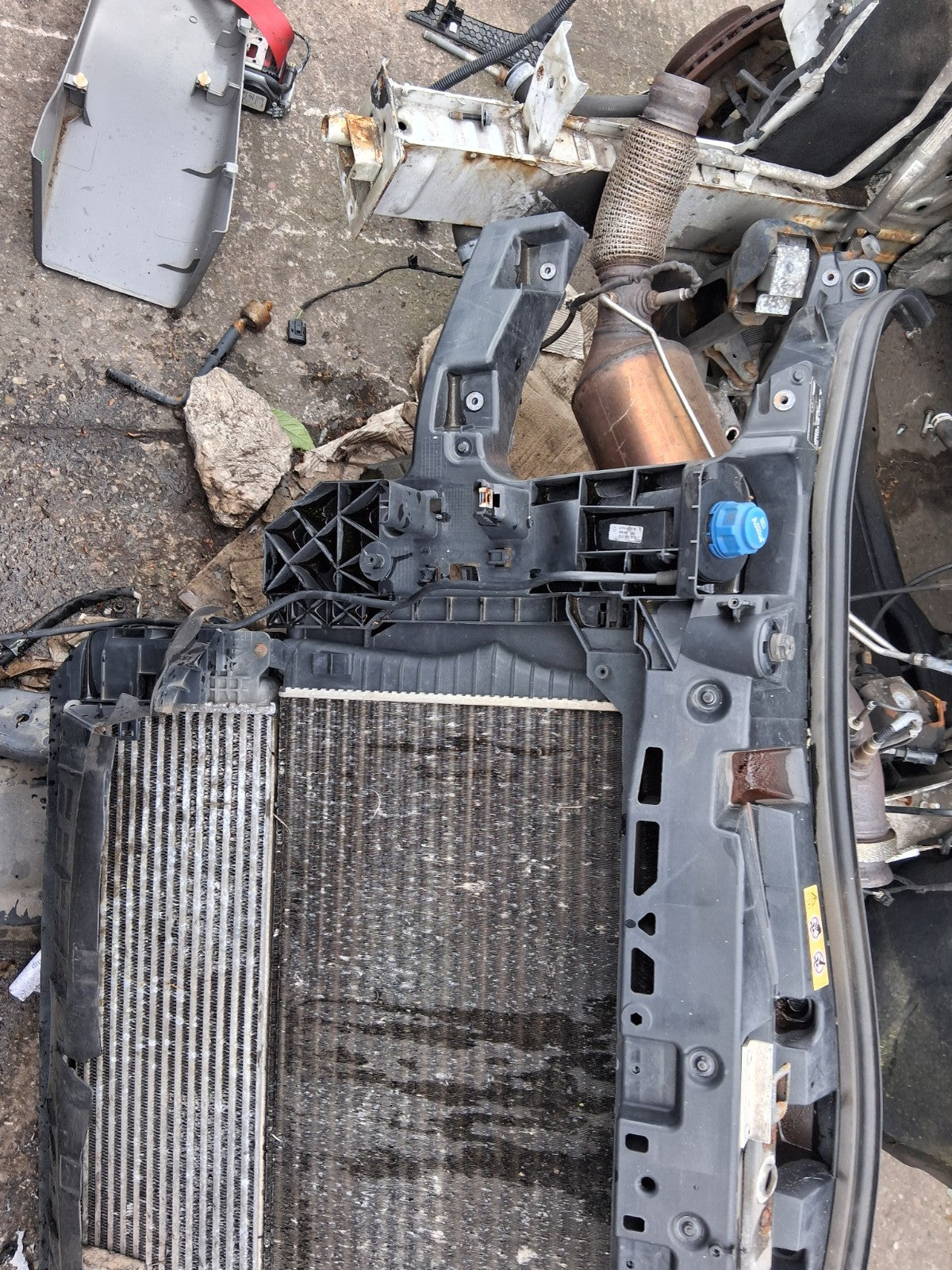 2015 MERCEDES SPRINTER W906 2.1 DIESEL FRONT PANEL RADPACK RADIATOR A9065000002