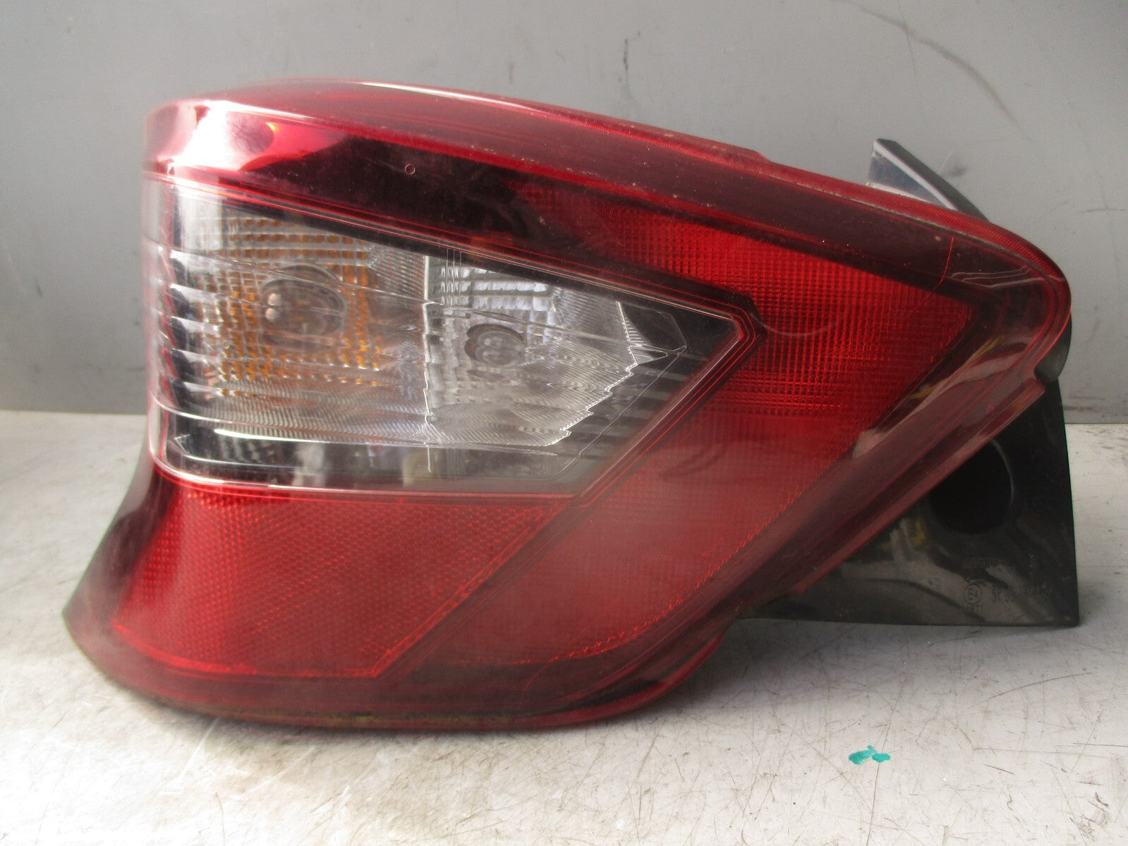 2019 NISSAN MICRA K14 MK5 NSR PASSENGER SIDE REAR TAIL LIGHT TAIL LAMP 22018727