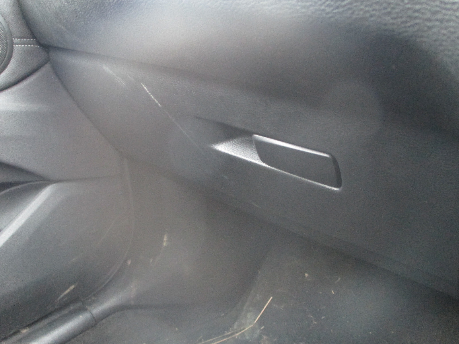 BMW X1 2018 F48 NS PASSENGER SIDE STORAGE COMPARTMENT GLOVEBOX