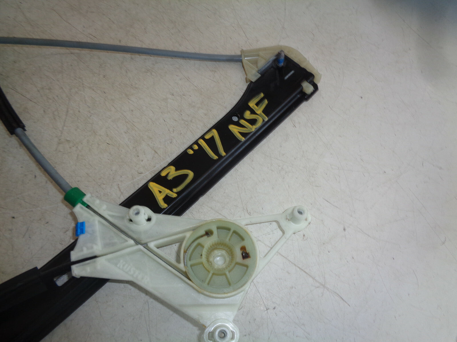 AUDI A3 8V 2017 NSF PASSENGER SIDE FRONT DOOR WINDOW REGULATOR 8V4837461