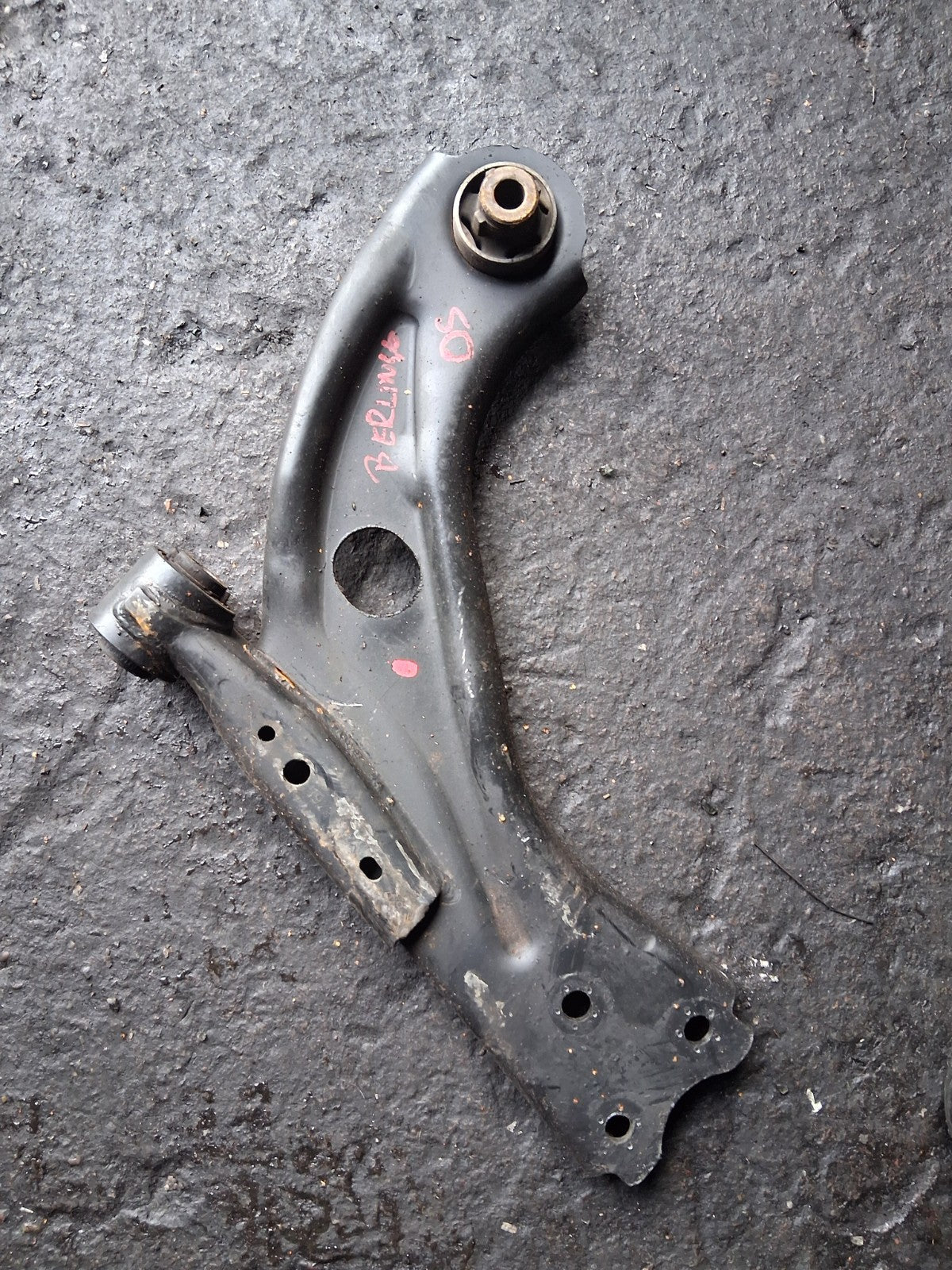 2018 CITROEN BERLINGO MK2 1.6 DIESEL OS DRIVER SIDE RIGHT WISHBONE ARM