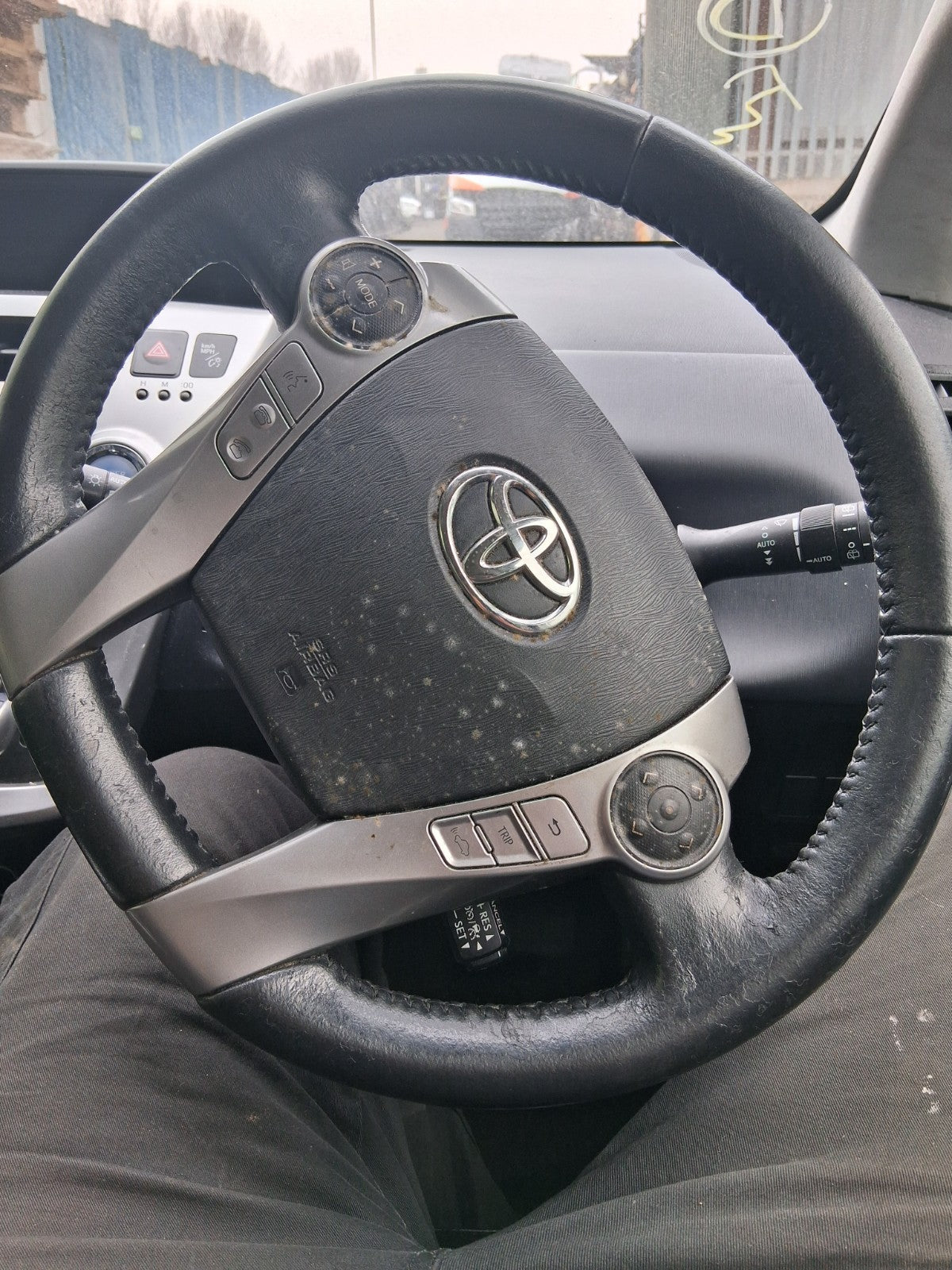 2018 TOYOTA PRIUS V PLUS XW40 COMPLETE DASHBOARD AIRBAG SEAT BELT ECU AIRBAG KIT