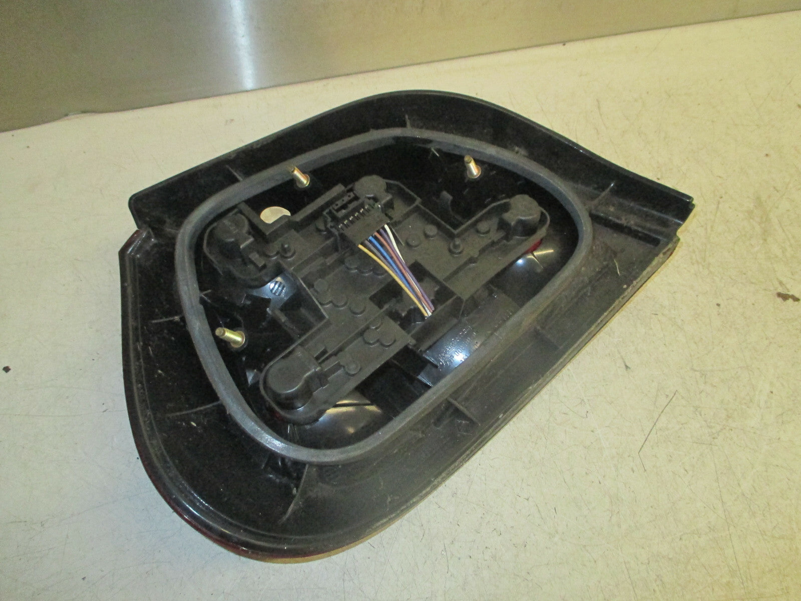 RENAULT MEGANE 2001 OSR DRIVER SIDE REAR TAIL LIGHT