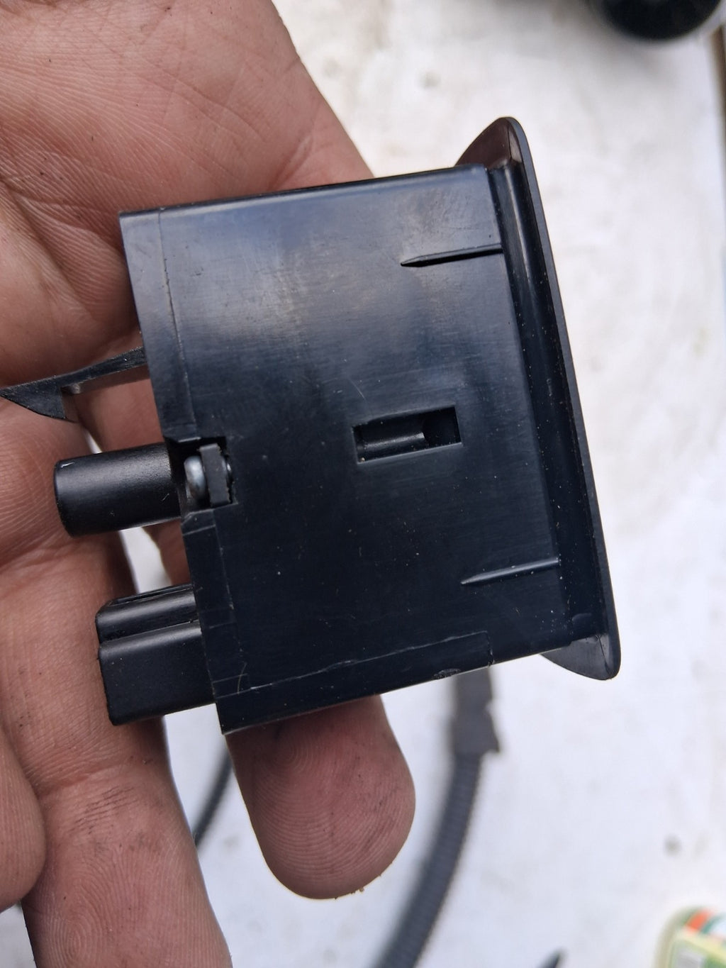 2008 MERCEDES B CLASS W245 NSF PASSENGER SIDE FRONT WINDOW SWITCH A2518200510