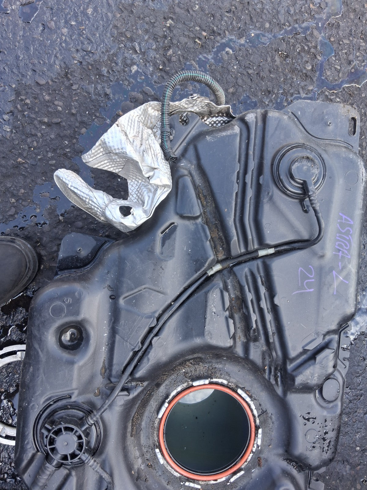 2024 VAUXHALL ASTRA L MK8 1.2 PETROL FUEL TANK RESERVOIR 9840440880