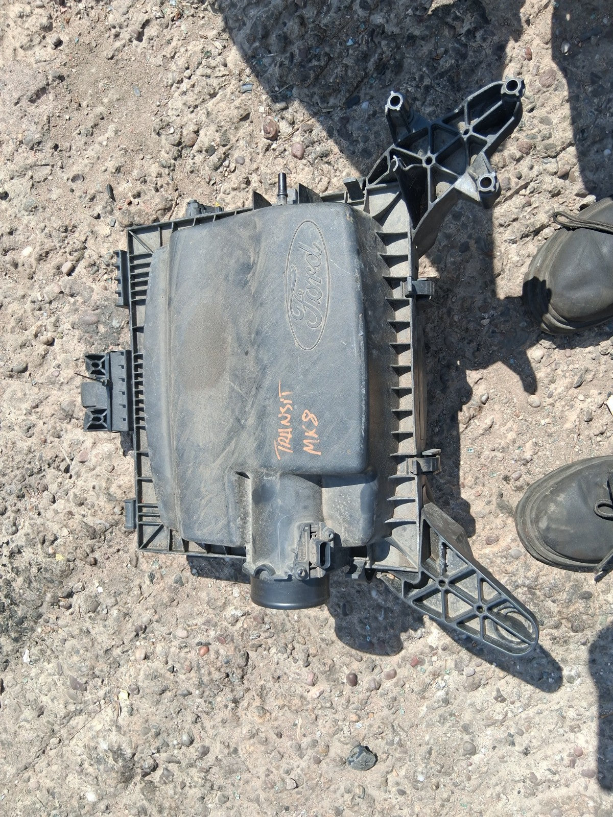 2021 FORD TRANSIT 350 MK8 AIR FILTER HOUSING BOX WITH MAF SENSOR JK219600AC