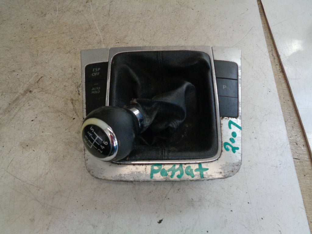 VW VOLKSWAGEN PASSAT B6 2007 GEAR KNOB WITH TRIM 3C0864263A