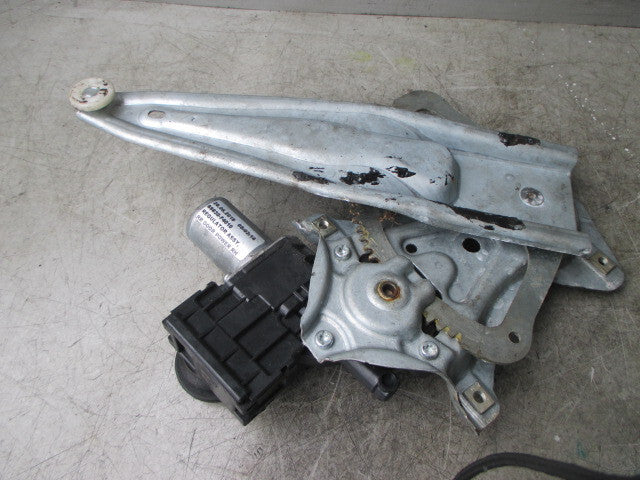 TOYOTA AVENSIS SALOON T270 2015 WINDOW REGULATOR MOTOR REAR RIGHT OSR 69830F4010