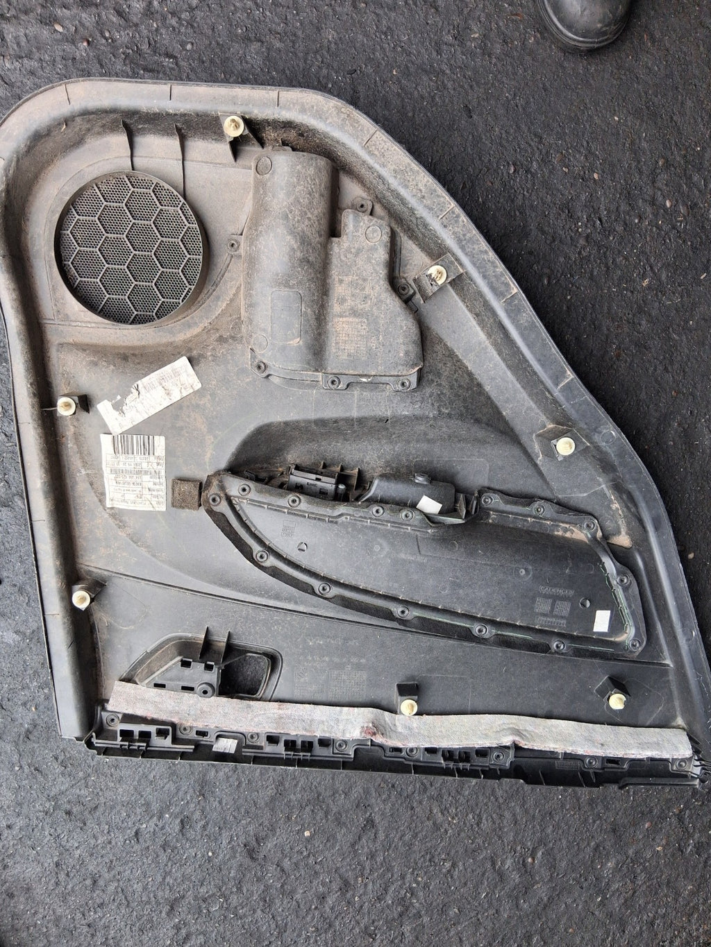 SUZUKI SWIFT MK3 2016 OSR DRIVER SIDE REAR RIGHT DOOR CARD PANEL