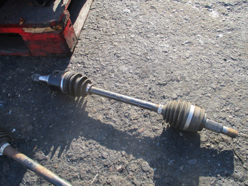 2019 MAZDA 2 MK3 DJ 1.5 PETROL MANUAL NSF PASSENGER SIDE FRONT DRIVESHAFT