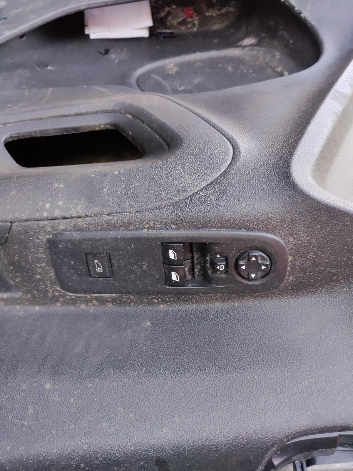 2021 CITROEN BERLINGO MK3 K9 OS DRIVER SIDE DOOR CARD WITH SWITCH