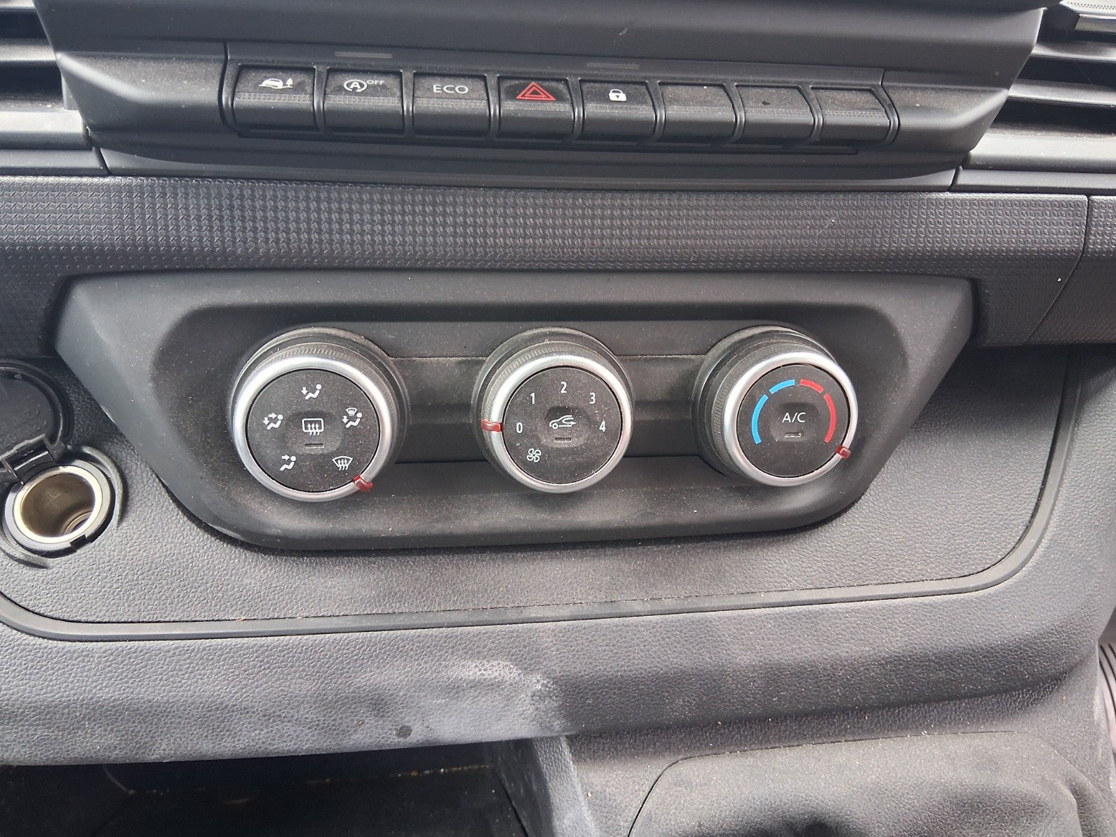 2024 RENAULT TRAFIC X82 MK3 HEATER AC CLIMATE CONTROL SWITCH PANEL