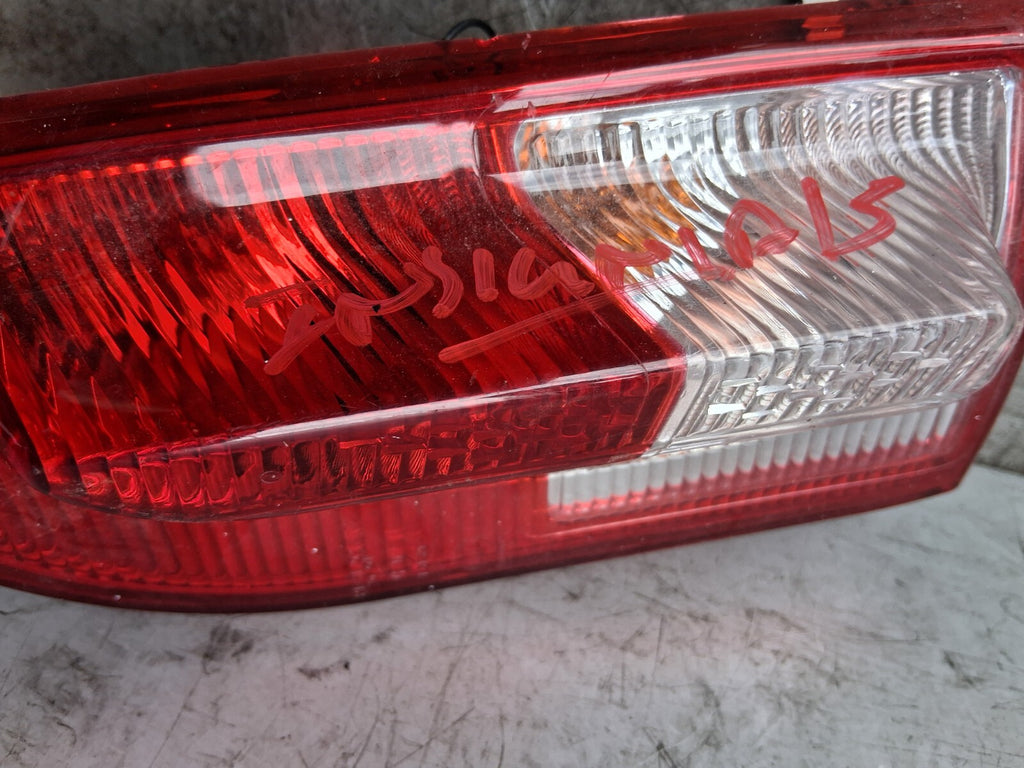 VAUXHALL INSIGNIA MK1 2013 ESTATE NSR PASSENGER SIDE REAR TAIL LIGHT 22950969