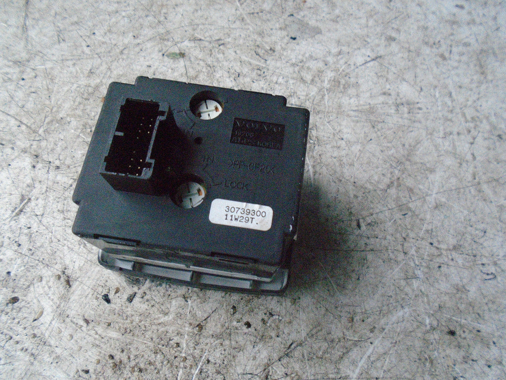 VOLVO C30 2012 HEADLIGHT FOG LIGHT CONTROL SWITCH