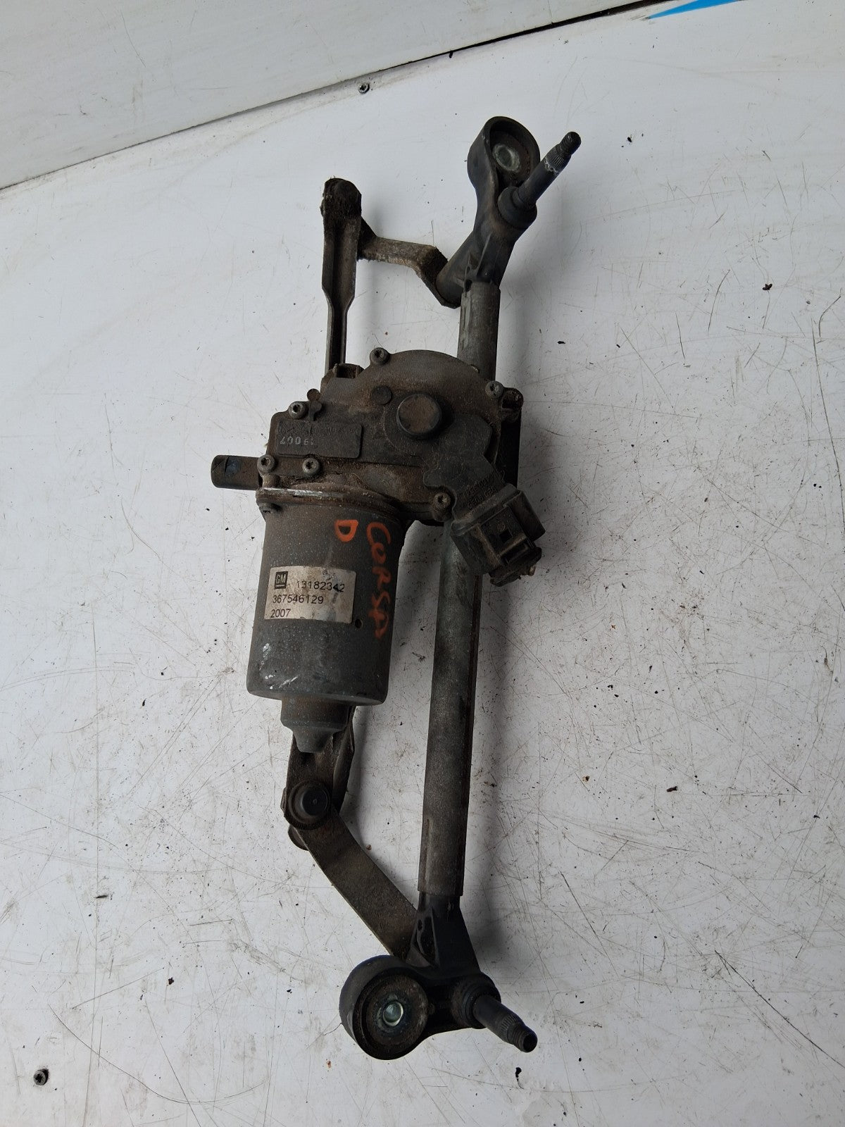 2012 VAUXHALL CORSA D FRONT WIPER MOTOR AND LINKAGE 40506812V