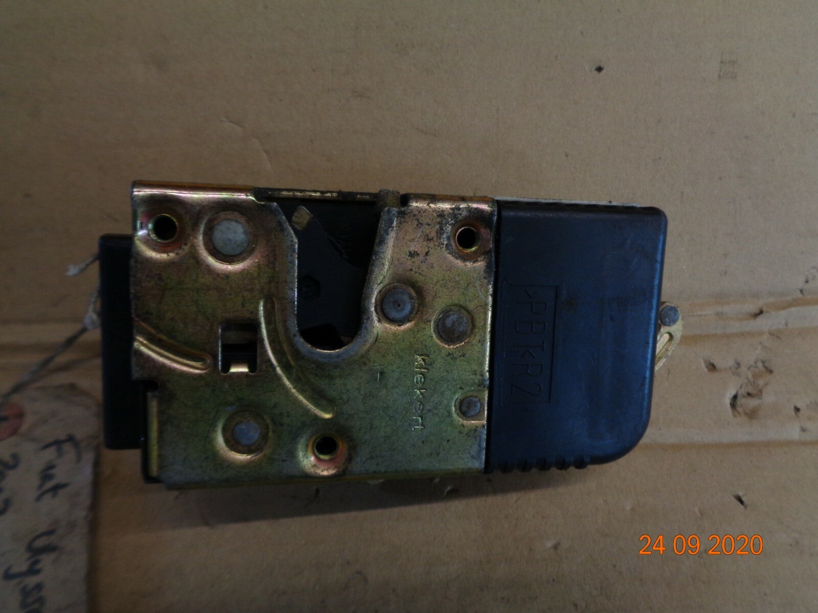 FIAT ULYSSE MK2 2003 2.0 HDI OFF DRIVER SIDE FRONT DOOR LOCK MECH MECHANISM