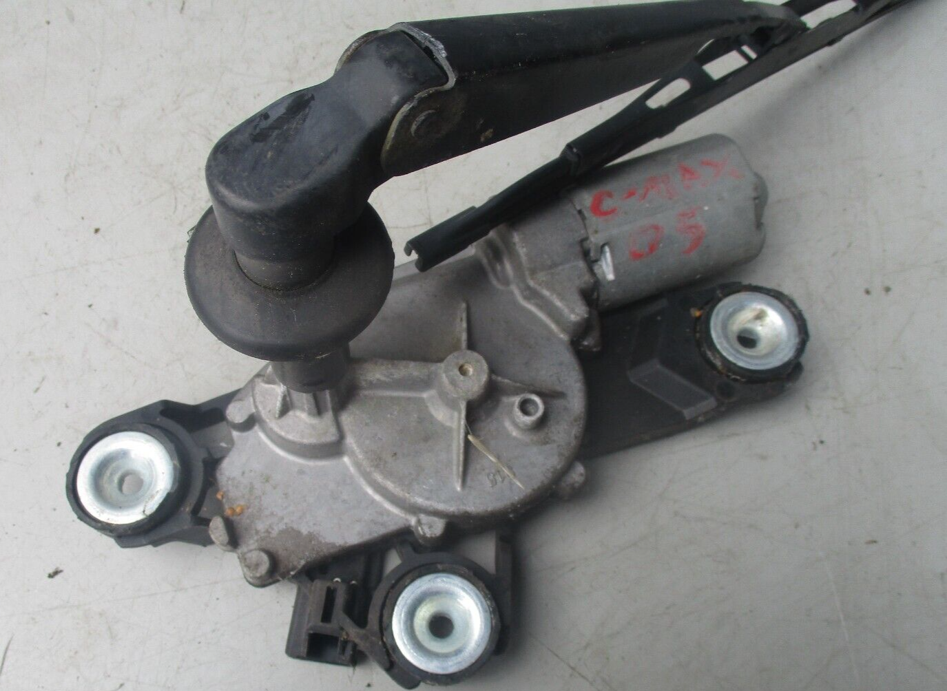 FORD FOCUS CMAX 2005 REAR TAILGATE WIPER MOTOR WITH WIPER ARM 0390201823