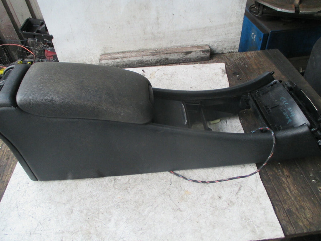 MERCEDES C-CLASS CLC 2009 CL203 CENTRE CONSOLE ARMREST