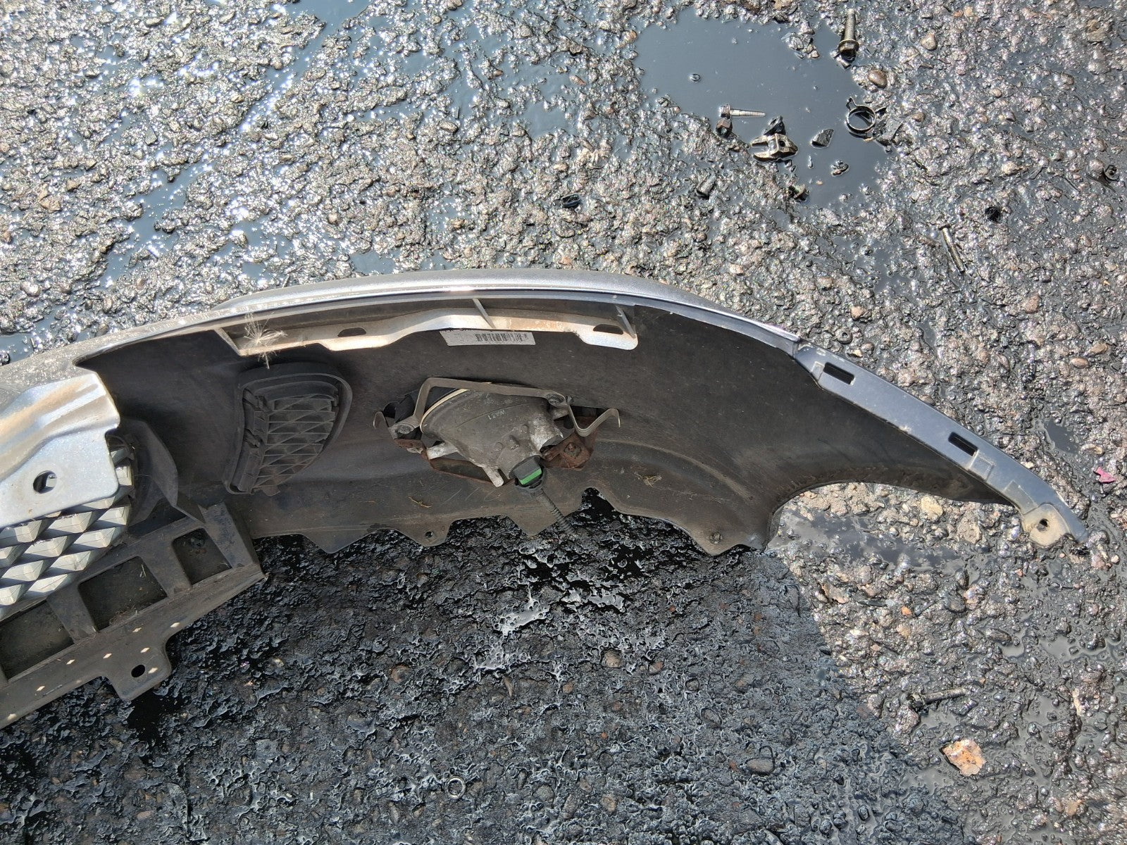 2007 HONDA JAZZ MK2 COMPLETE FRONT BUMPER WITH GRILLS & FOG LIGHTS BLUE