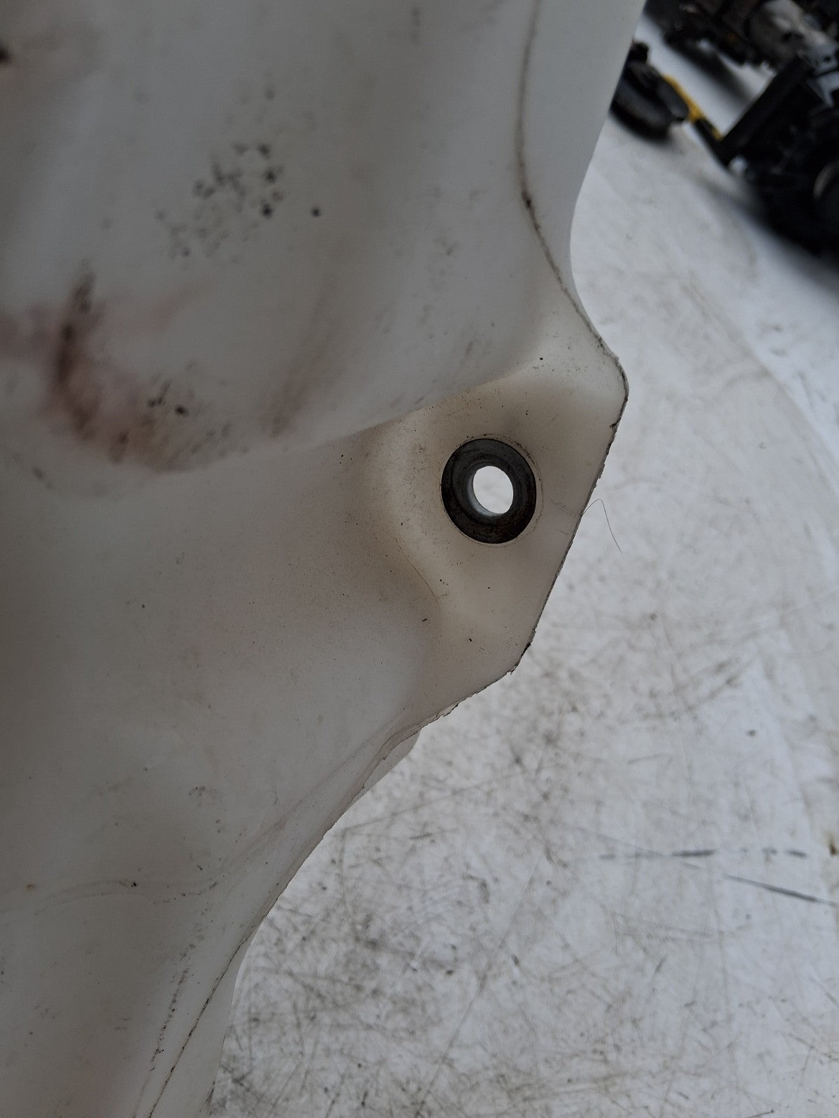 2015 FIAT 500 LOUNGE FRONT WINDSCREEN WASHER BOTTLE TANK RESERVOIR