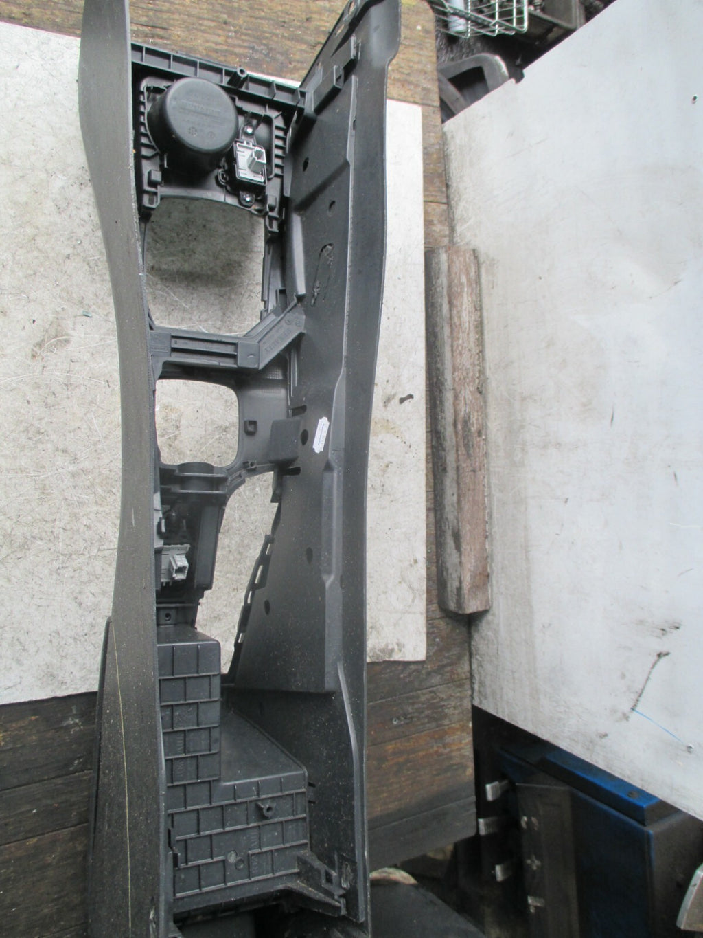 RENAULT MEGANE 2011 MK3 CENTRE CONSOLE ARMREST