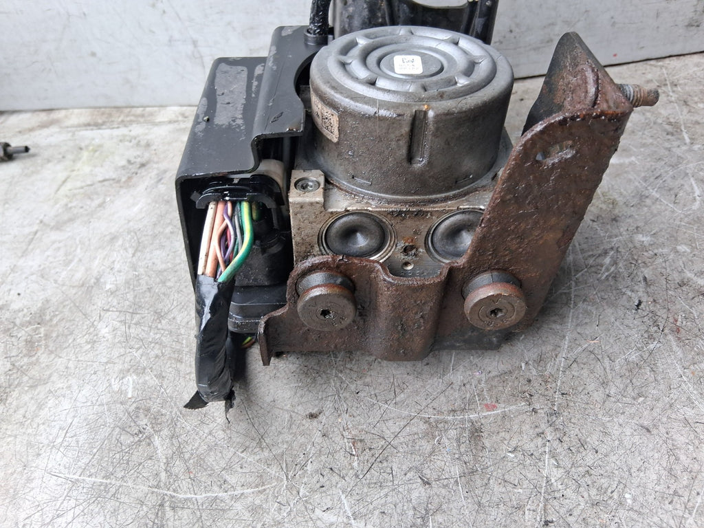 2012 PEUGEOT 208 1.2 PETROL ABS PUMP CONTROL MODULE 9804162080