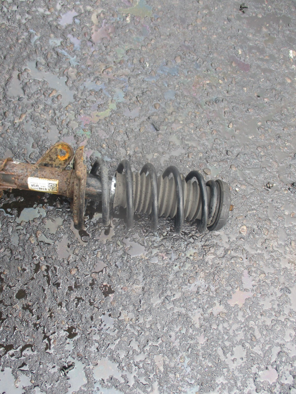 VAUXHALL MOKKA 2013 1.7 DIESEL OSF DRIVER SIDE FRONT SHOCK ABSORBER 95137360