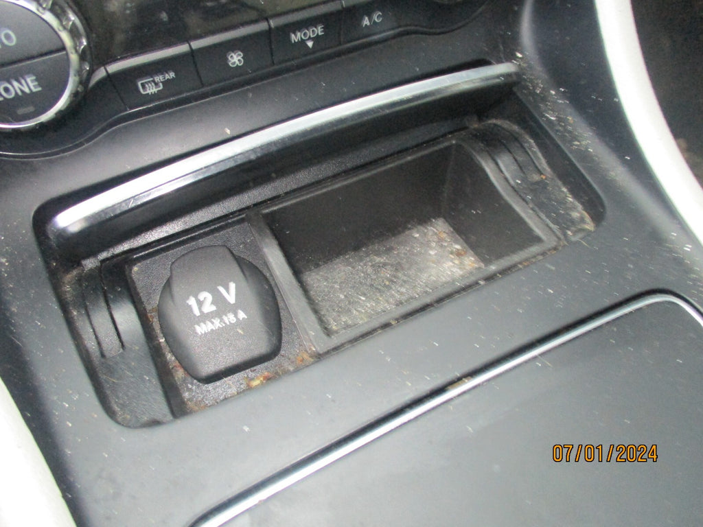 MERCEDES BENZ CLA 2016 C117 CENTRE CONSOLE ASHTRAY 12V SOCKET