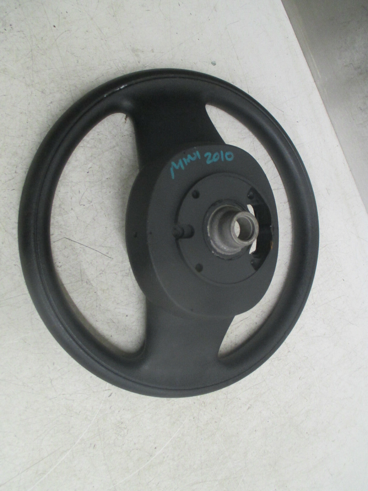 BMW MINI COOPER ONE 2010 R56 2 SPOKE STEERING WHEEL