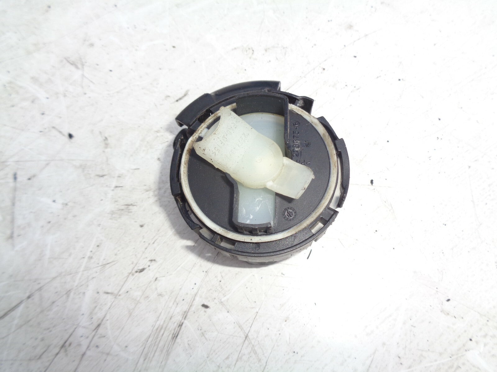 SEAT LEON MK3 2018 NSF PASSENGER SIDE FRONT DOOR CRASH SENSOR 3Q0959354A