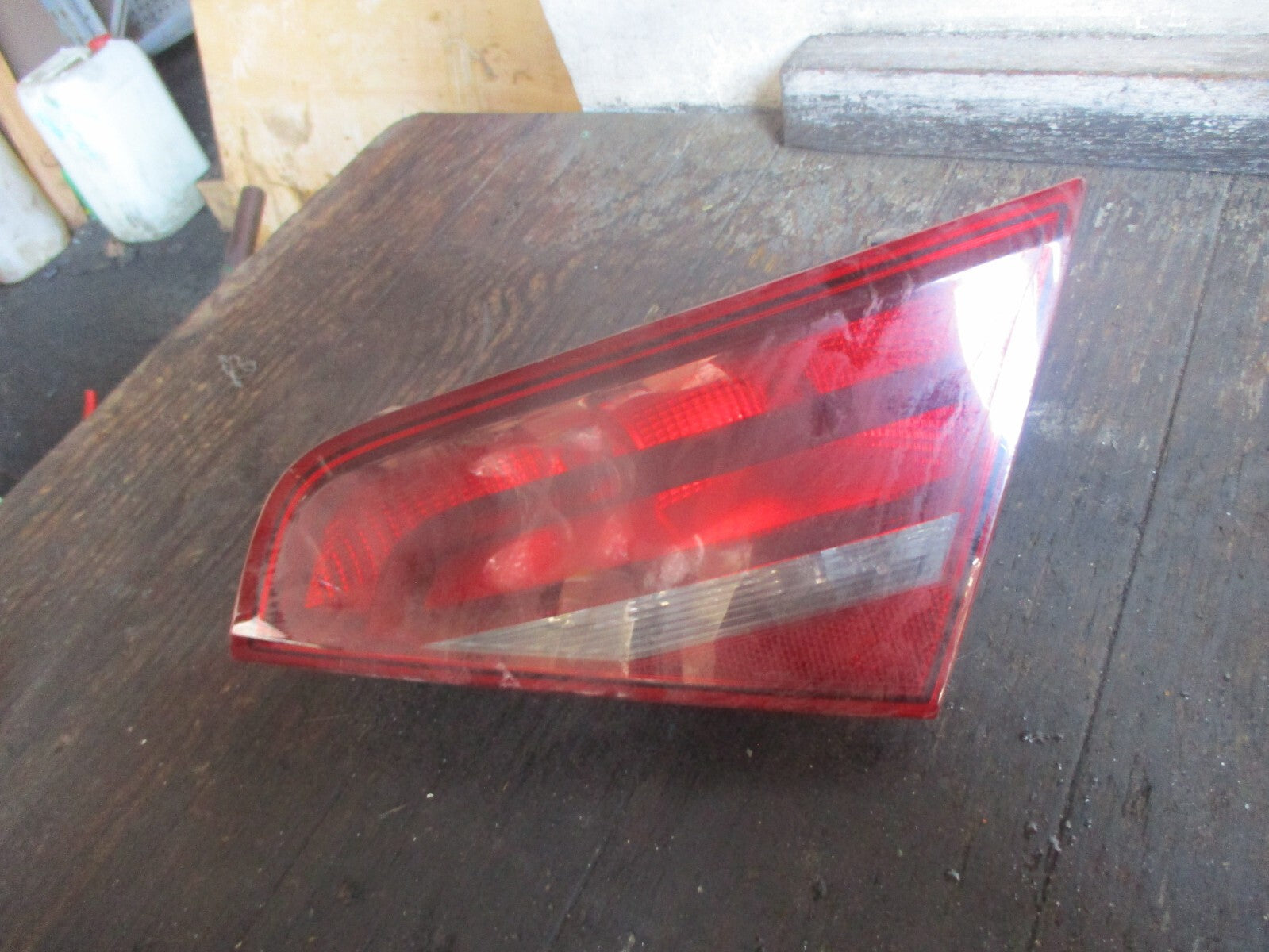 AUDI A3 8V 2013 OSR DRIVER SIDE REAR INNER TAIL LIGHT 8V4945094