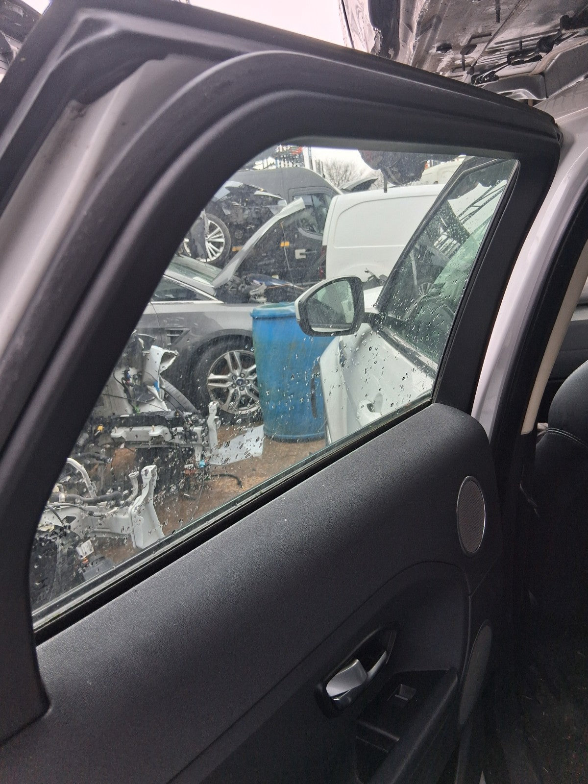2015 RANGE ROVER EVOQUE L538 NSR PASSENGER SIDE REAR LEFT WINDOW GLASS