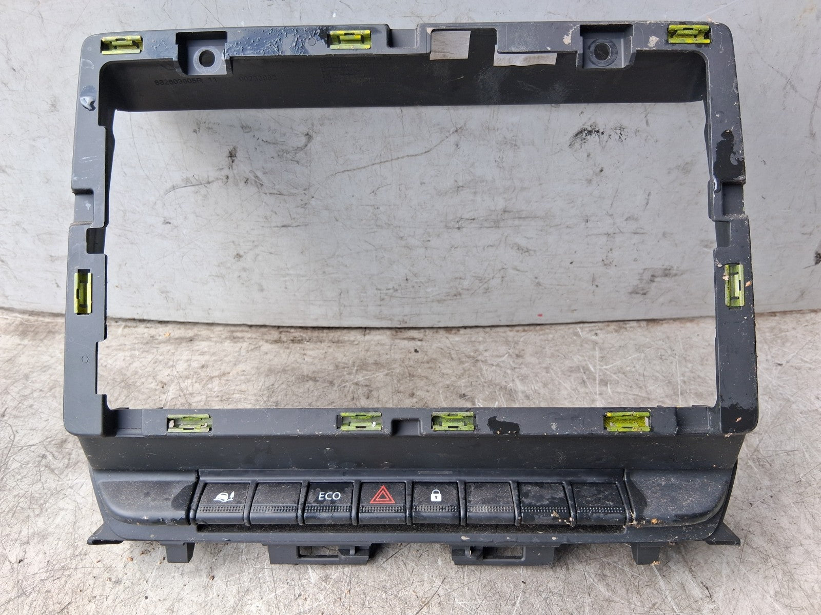 2023 RENAULT MASTER MK3 HAZARD SWITCH TRIM PANEL 283E83867R