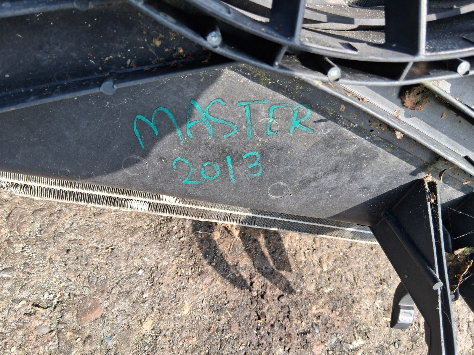2013 RENAULT MASTER MK3 2.3 DIESEL RADIATOR RAD PACK 214815872R