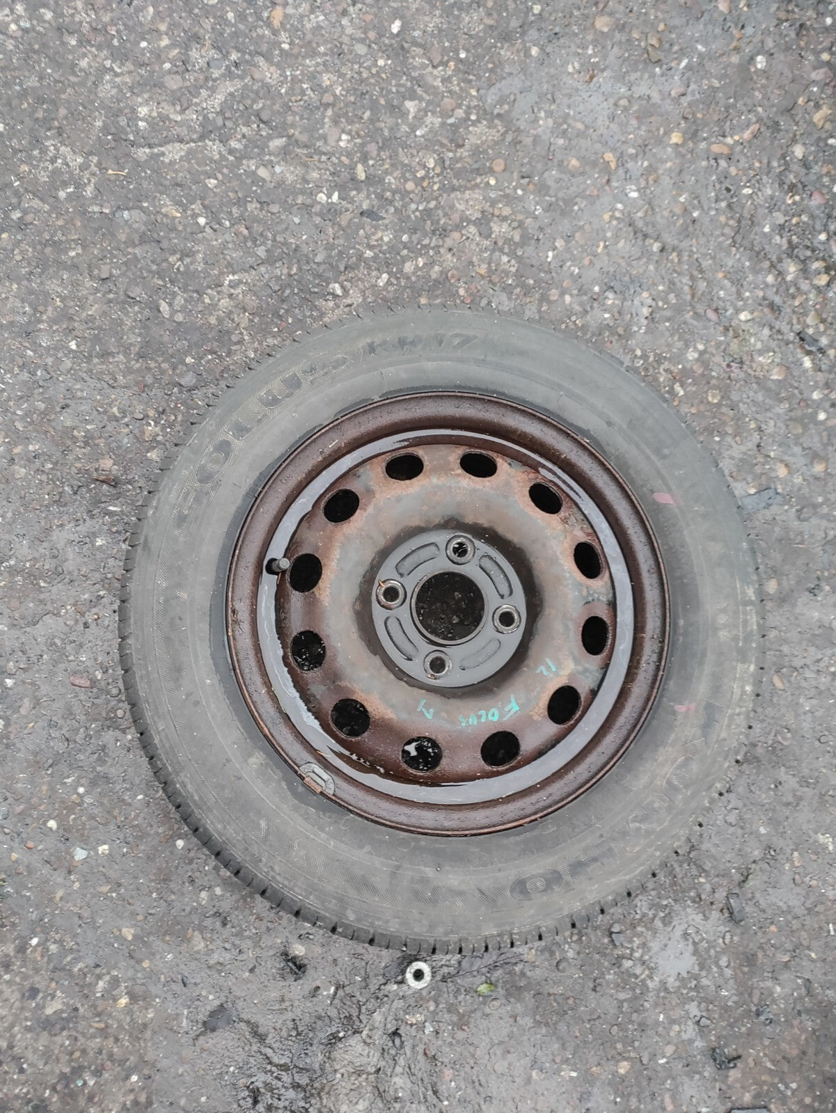 2002 FORD FOCUS MK1 14 INCH STEEL WHEEL WITH TYRE 185/65R14 REF 1
