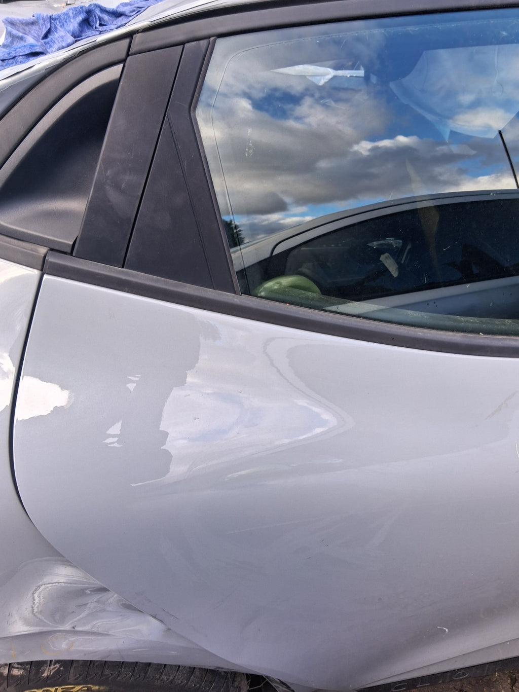 2024 RENAULT CLIO FACELIFT MK5 OSR DRIVER SIDE REAR RIGHT BARE DOOR GREY