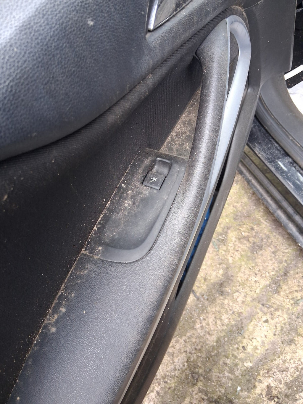 2014 VAUXHALL ZAFIRA TOURER C MK3 NSF PASSENGER SIDE FRONT WINDOW CONTROL SWITCH