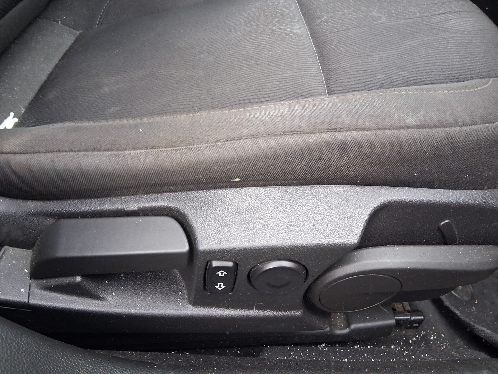 2011 VAUXHALL INSIGNIA ESTATE MK1 OSF DRIVER SIDE FRONT RIGHT ELECRTIC SEAT