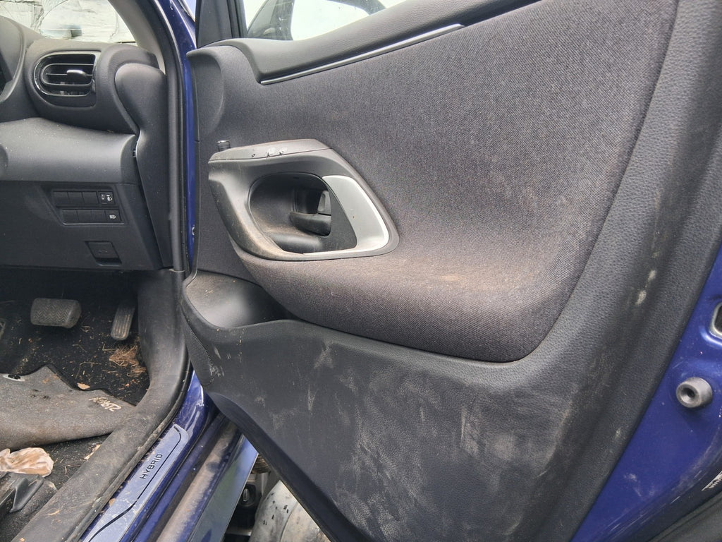 2023 TOYOTA YARIS MK4 OSF DRIVER SIDE FRONT RIGHT DOOR CARD PANEL